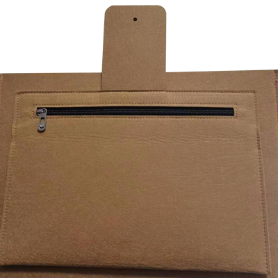 15.4'' Wool Felt Seminar Pouch 07