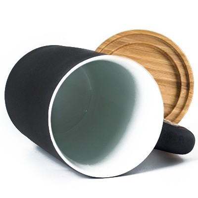 DESIGNER Ceramic Mug with Wooden Handle - 450ml 05