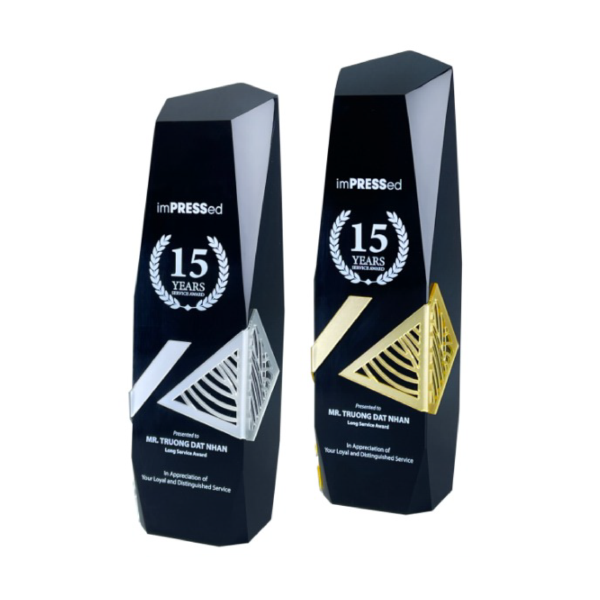 Square Honor Series Type 35 Trophy 01